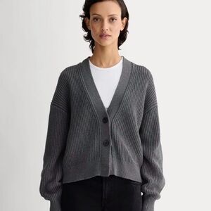 THE BOXY CARDIGAN IN EVERYDAY COTTON